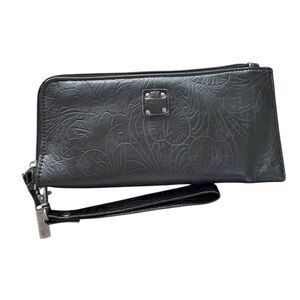 STS Ranchwear Wayfarer Evie Black Embossed Leather Wristlet Silver tone hardwear